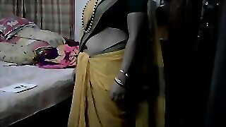 Desi tamil Spoken for aunty abbreviated belly button roughly saree nearly audio3