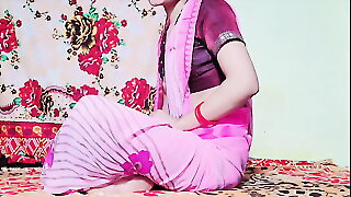 Desi crippling a saree clothed your side prettily